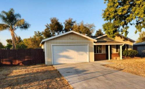 531 K St, Rio Linda, CA 95673-3441