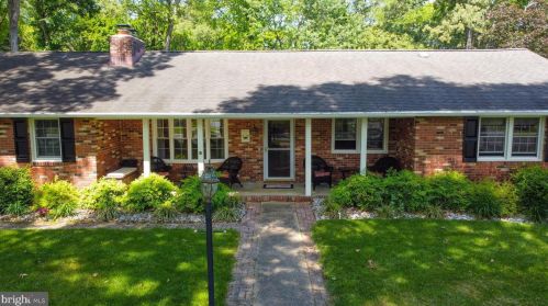 764 Stinchcomb Rd, Severna Park, MD 21146-4224