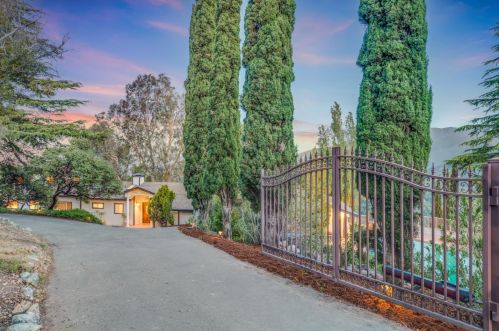 14720 Sky Ln, Los Gatos, CA 95032-5727