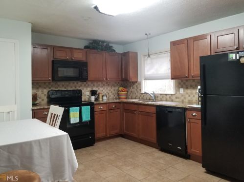 1520 Rena Ct, Conyers GA  30012-3510 exterior