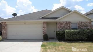 6424 Meadow Way Ln, Fort Worth TX  76179-4249 exterior