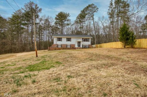 64 Agape Rd, Carrollton, GA 30116-9756