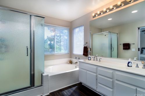 43700 Calabro St, Temecula CA  92592-4327 exterior