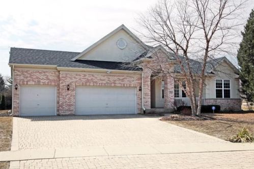 5599 Chapel Hl, Gurnee, IL 60031-1082