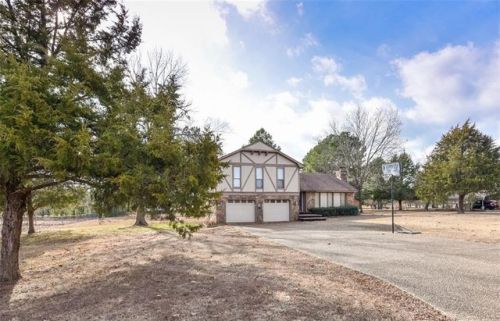 16835 Mcginnis Ln, Spiro, OK 74959-4989