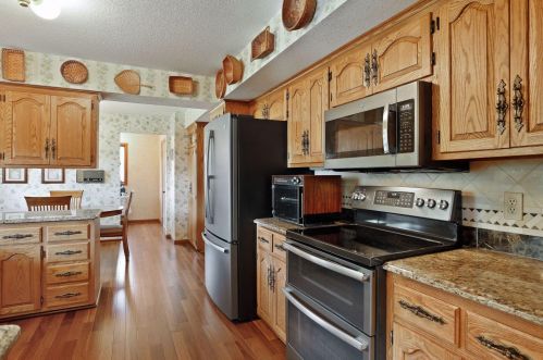 7807 64th St, Saint Paul MN  55115-6849 exterior