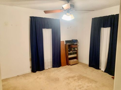 301 8 St, Nocona TX 76255-2903 exterior