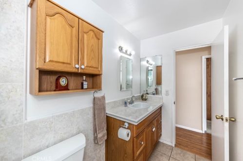 1935 Random Dr, Anaheim CA  92804-3539 exterior