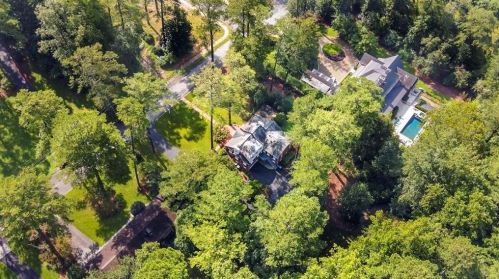 2 Emma Ln, Atlanta GA  30342-3836 exterior