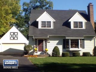 920 Harrison St, Batavia, IL 60510-3026