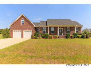 3909 Heartpine Dr, Fayetteville, NC 28306-7475