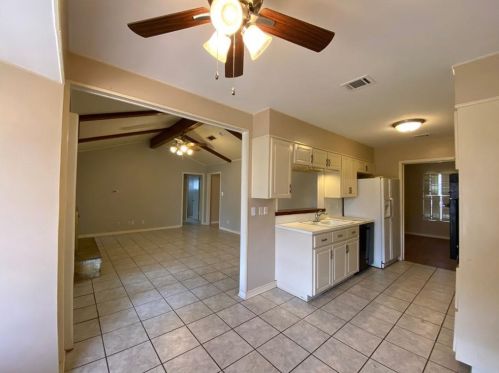 8709 Donna Gail Dr, Austin TX  78757-6955 exterior