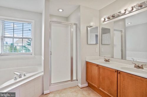 510 Crosswinds Dr, Charles Town WV  25414-3942 exterior