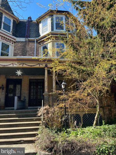 908 48th St, Philadelphia, PA 19131-5119