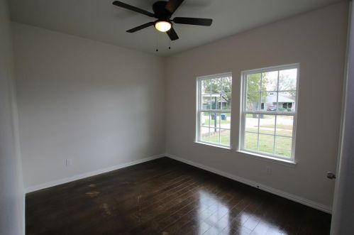 5832 Humbert Ave, Fort Worth TX  76107-6919 exterior