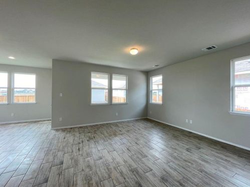 1409 Goforth Rd, Uhland TX  78640-5300 exterior