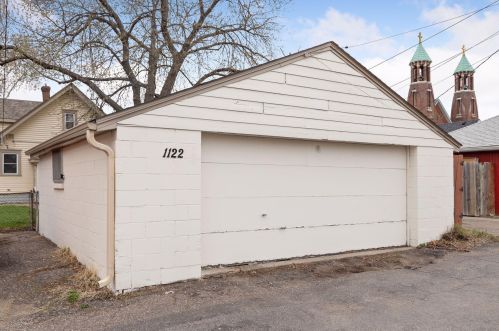 1122 Albemarle St, Saint Paul MN  55117-4415 exterior