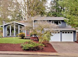 3419 172nd Ave, Bellevue, WA 98008-2071