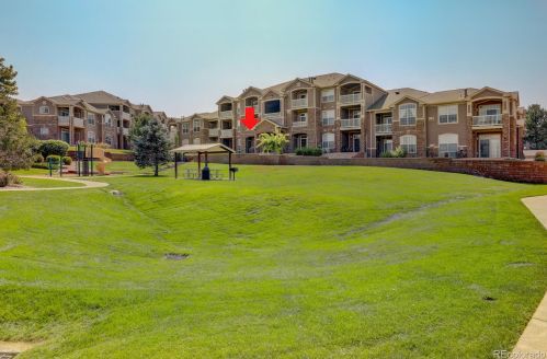 7440 Blackhawk St, Englewood CO 12105-4320 exterior