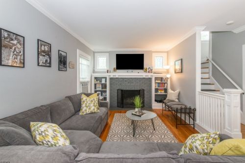 19 Carteret St, Montclair, NJ 07043-1303