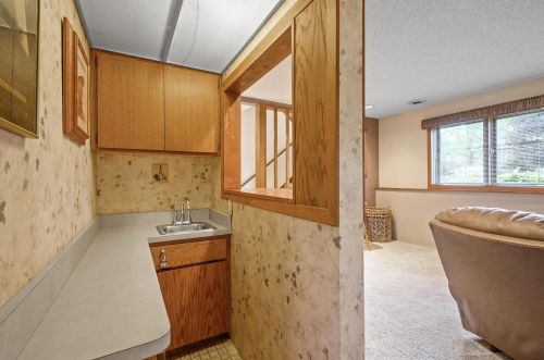 6541 48th St, Saint Paul MN  55128-2016 exterior