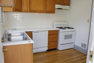 1550 Hunter Ave, Columbus OH  43201-2019 exterior