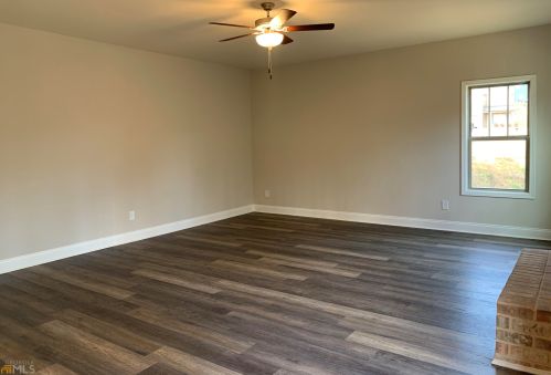 1801 River Shoals Dr, Conyers GA  30012-6633 exterior