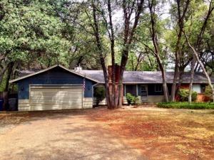 4001 Alta Mesa Dr, Redding, CA 96002-3731
