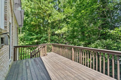 3541 Highgrove Way, Atlanta GA  30319-1992 exterior