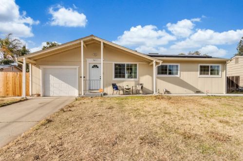 7411 Stearman Way, Citrus Heights, CA 95621-1821