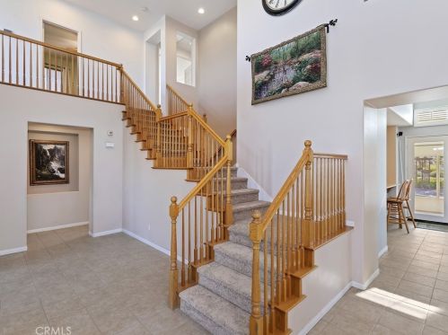 18477 Hollowtree Ln, Riverside CA  92504-9467 exterior