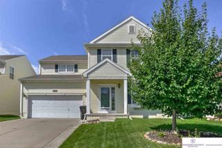 7842 151st St, Bennington, NE 68007-1591