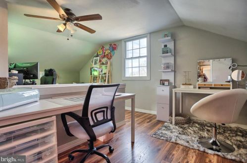 215 Cavalry Rd, Carlisle PA  17013-1606 exterior