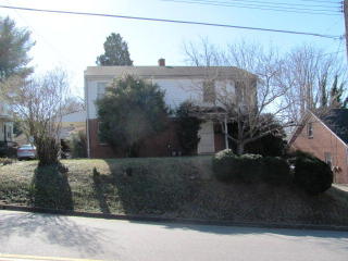 914 Spruce St, Martinsville, VA 24112-3926