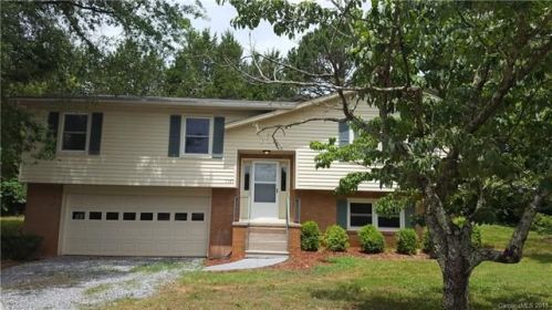 5087 Springhaven Dr, Conover, NC 28613-8573