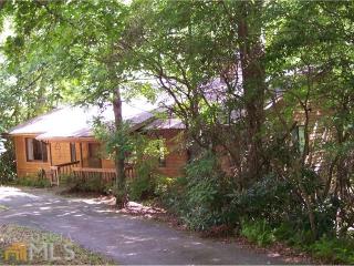 137 Dam Lake Dr, Sky Valley, GA 30537-2404