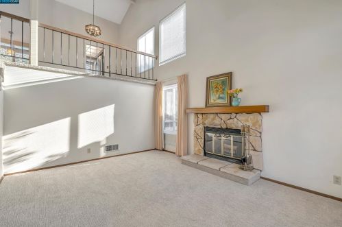 2510 Holly View Dr, Pacheco, CA 94553-3456