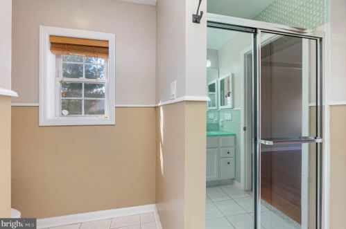 355 Mount Royal Ave, Aberdeen MD  21001-1946 exterior