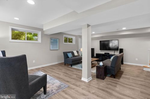 9308 2 Ave, Silver Spring MD 20910-2151 exterior