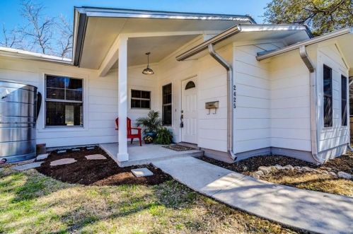 2425 Euclid Ave, Austin TX  78704-5419 exterior