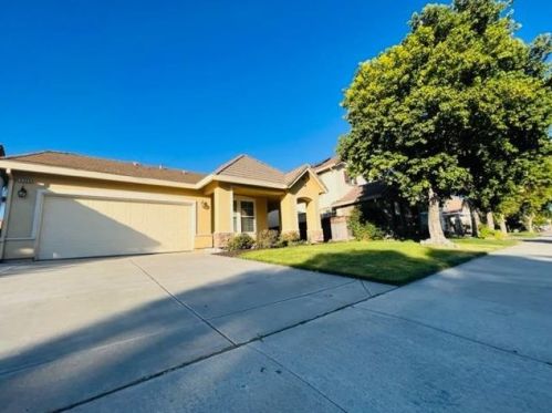 2365 Abbott Ct, Tracy, CA 95377-1148