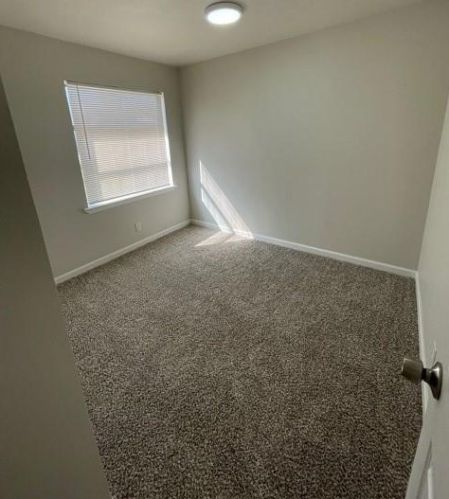 826 Bluewood Dr, Dallas, TX 75232-3804