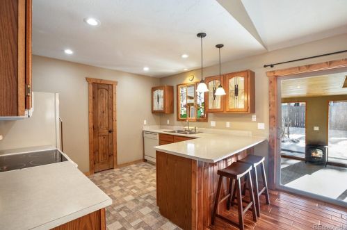 251 Gunnison Ave, Woodland Park CO 80863-1362 exterior