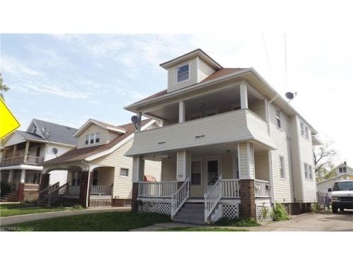 3503 99th St, Cleveland, OH 44102-4615