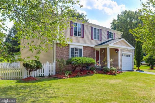 1413 Rossiter Ct, Silver Spring, MD 20905-6056