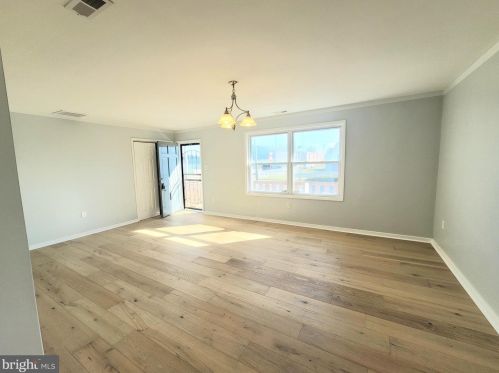 1601 Mckinley Ave, Atlantic City, NJ 08401-2252