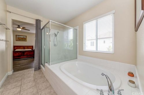 9 Carmichael, Irvine CA  92602-0939 exterior