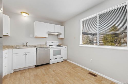 16861 Brown Pl, Denver CO  80013-1924 exterior
