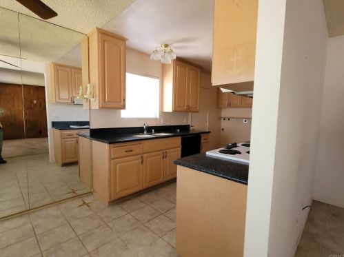 3171 Coral Dr, Oceanside, CA 92056-3929