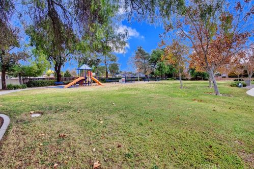 45323 Zuma Dr, Temecula, CA 92592-5721